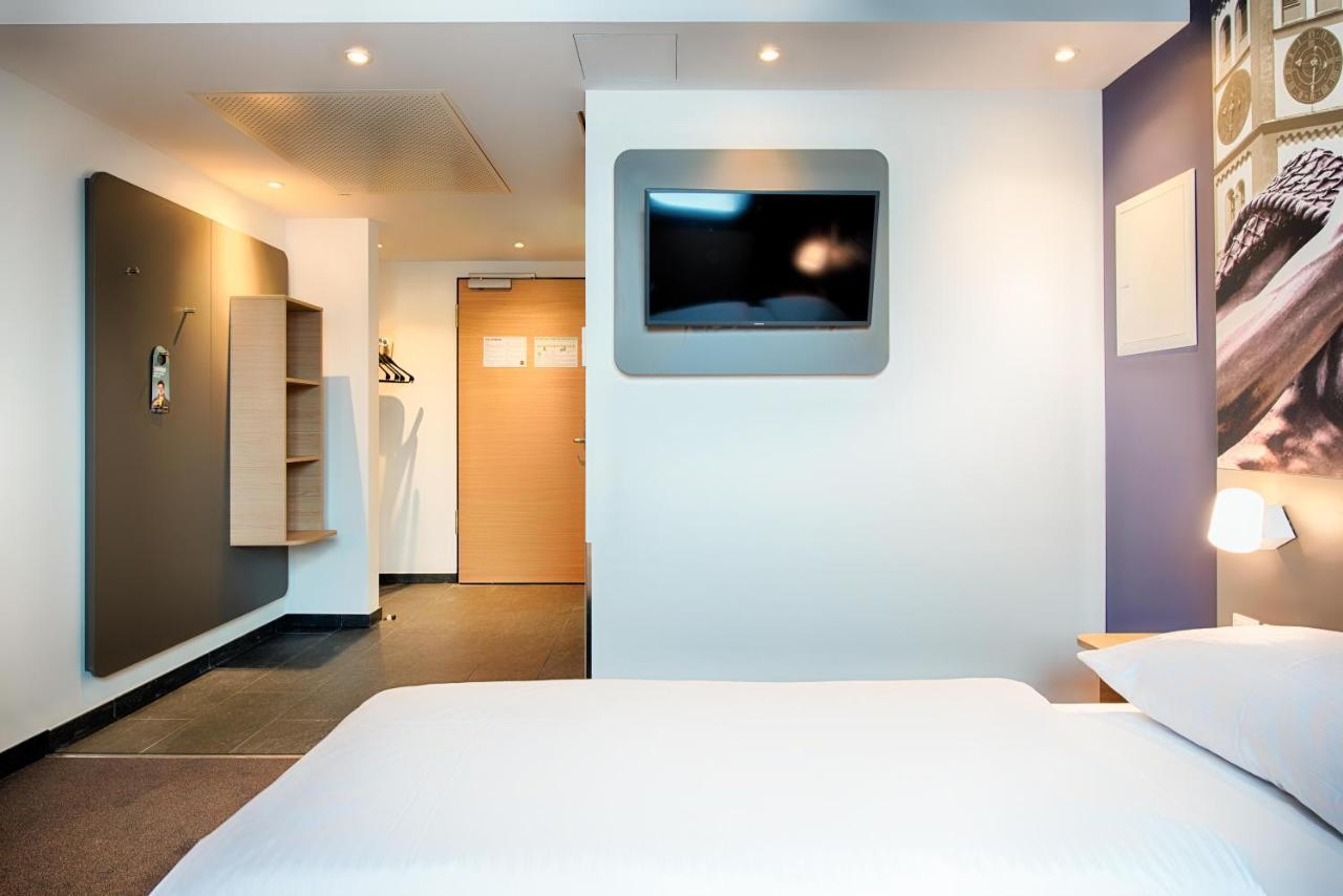 B&B Hotel Augsburg-West Eksteriør bilde